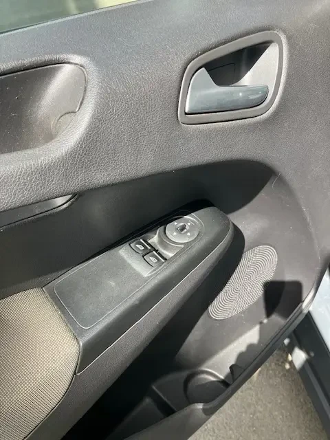 Ford Courier Tourneo, снимка 15 - Автомобили и джипове - 50891912