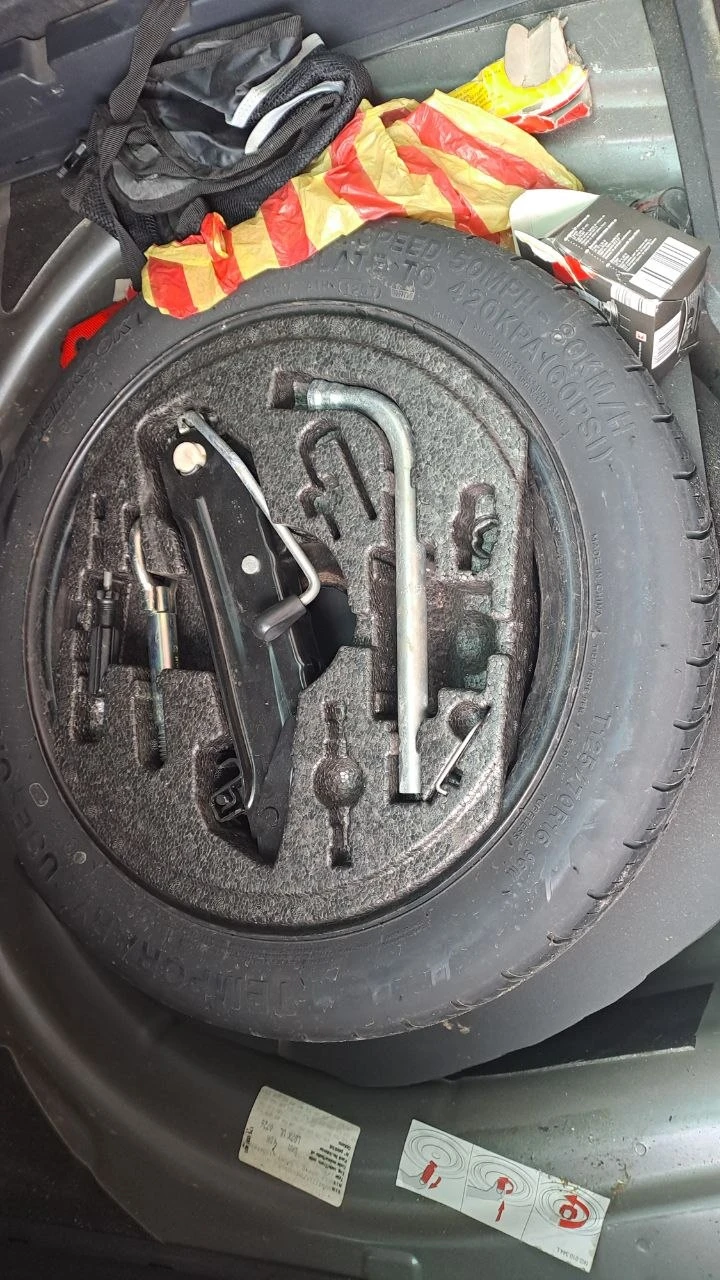 VW Golf, снимка 14 - Автомобили и джипове - 54058270