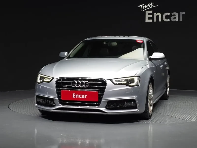 Audi A5 2.0 TDI Quattro, снимка 5 - Автомобили и джипове - 55013043