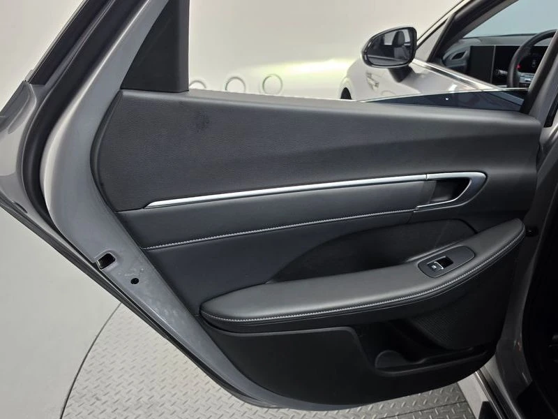 Hyundai Sonata 2.0L The Edge * НА ГАЗ* , снимка 16 - Автомобили и джипове - 55579484