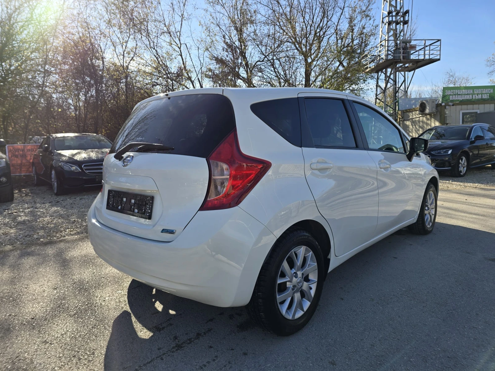 Nissan Note 1.2 Бензин Топ състояние - изображение 4