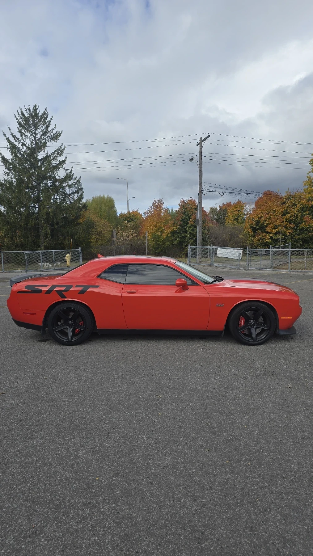 Dodge Challenger SRT 392  - изображение 4