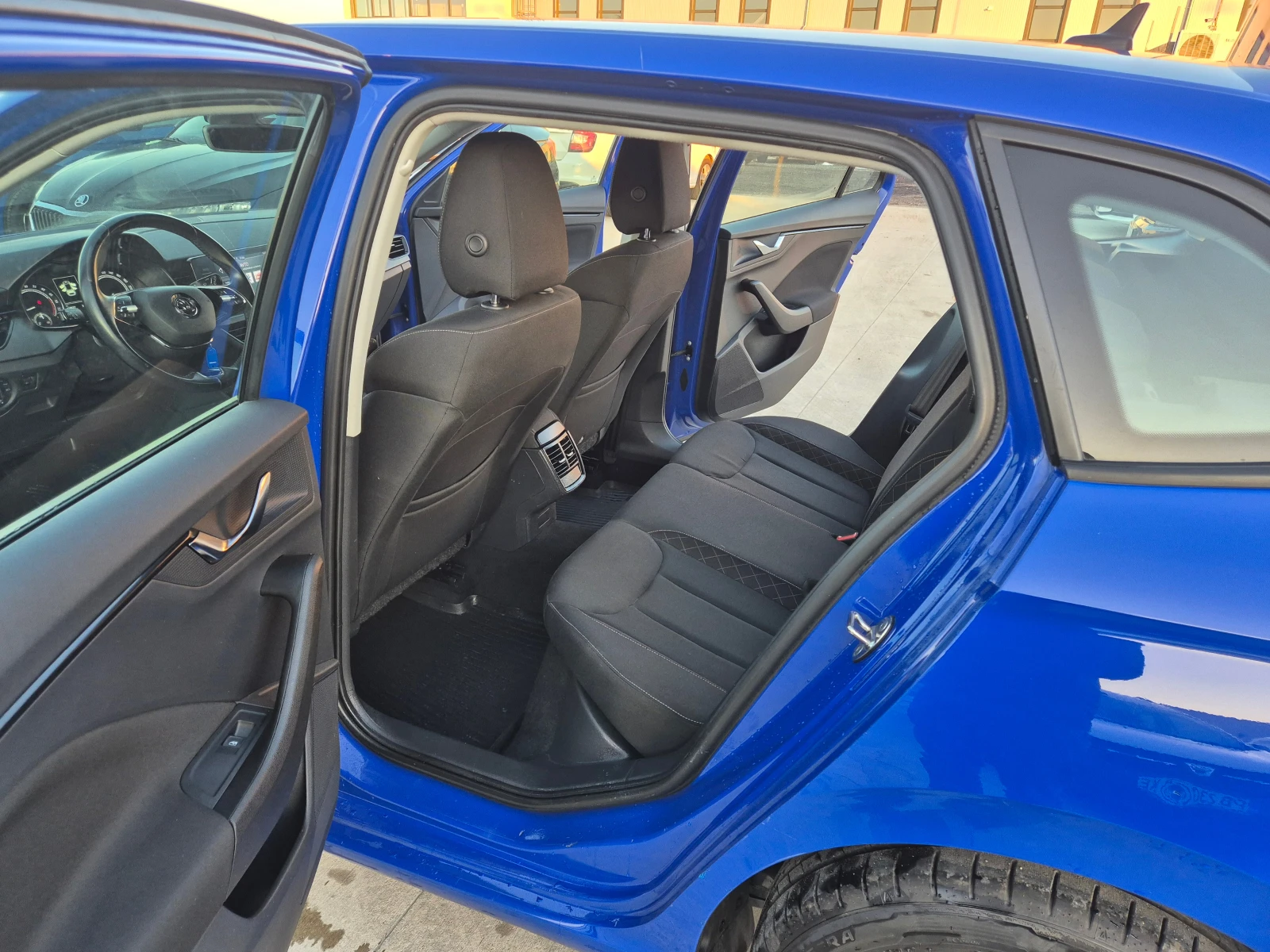 Skoda Scala 1.6-TDI-M/T | Mobile.bg — изображение 12