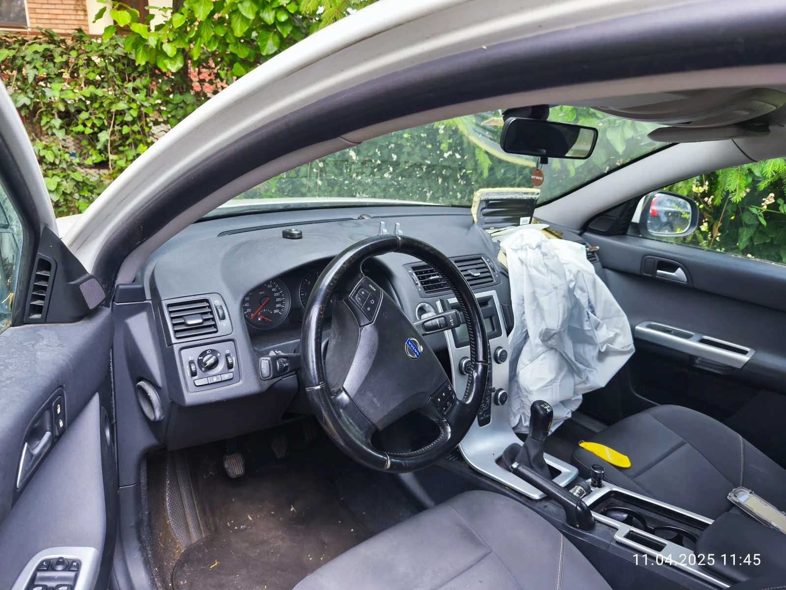 Volvo V50  1.6 d. 116/140 remap блъсната - изображение 2
