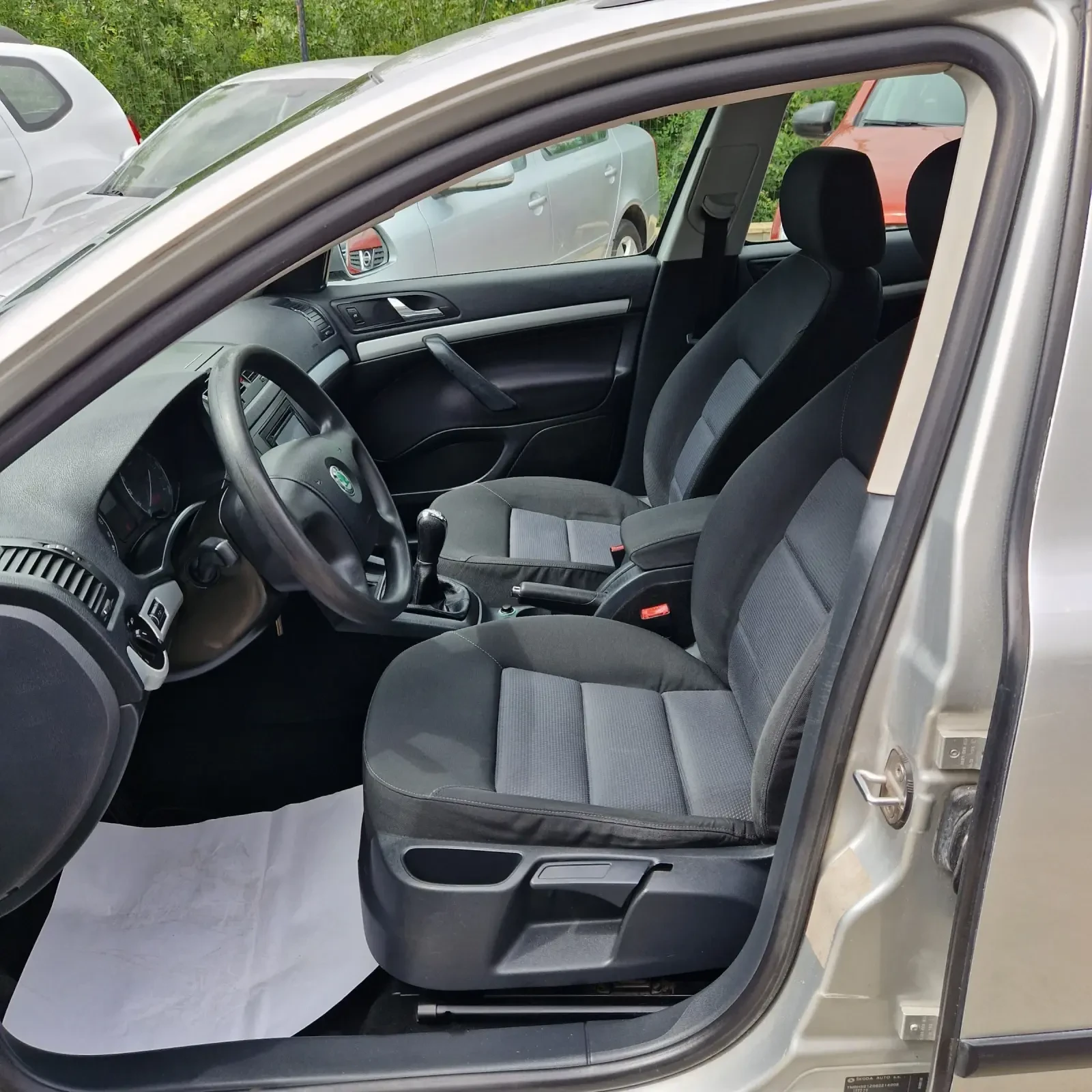 Skoda Octavia 1.9TDI 105к.с - изображение 6