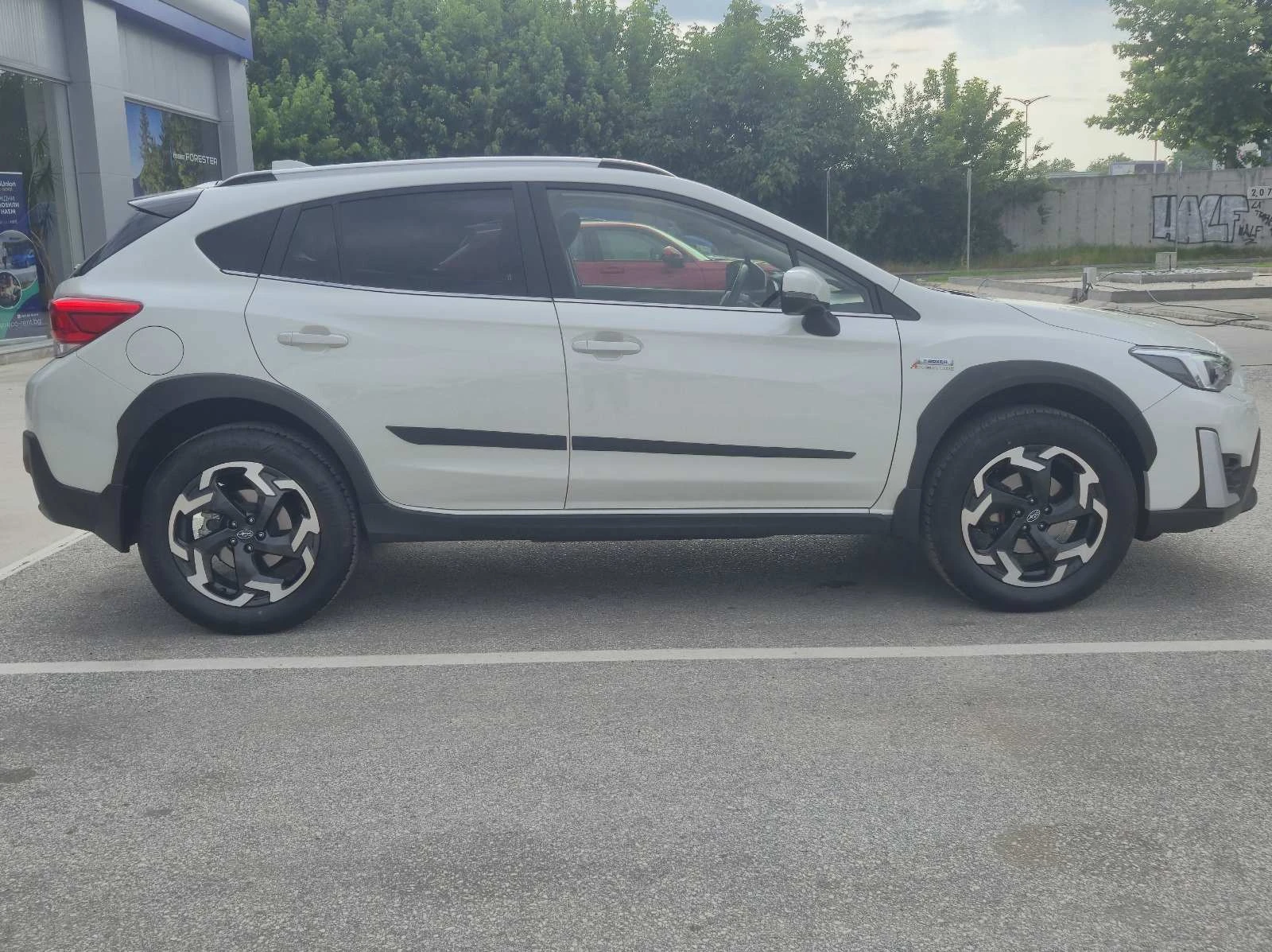 Subaru XV 2.0i E-Boxer 4DVENTURE - изображение 5