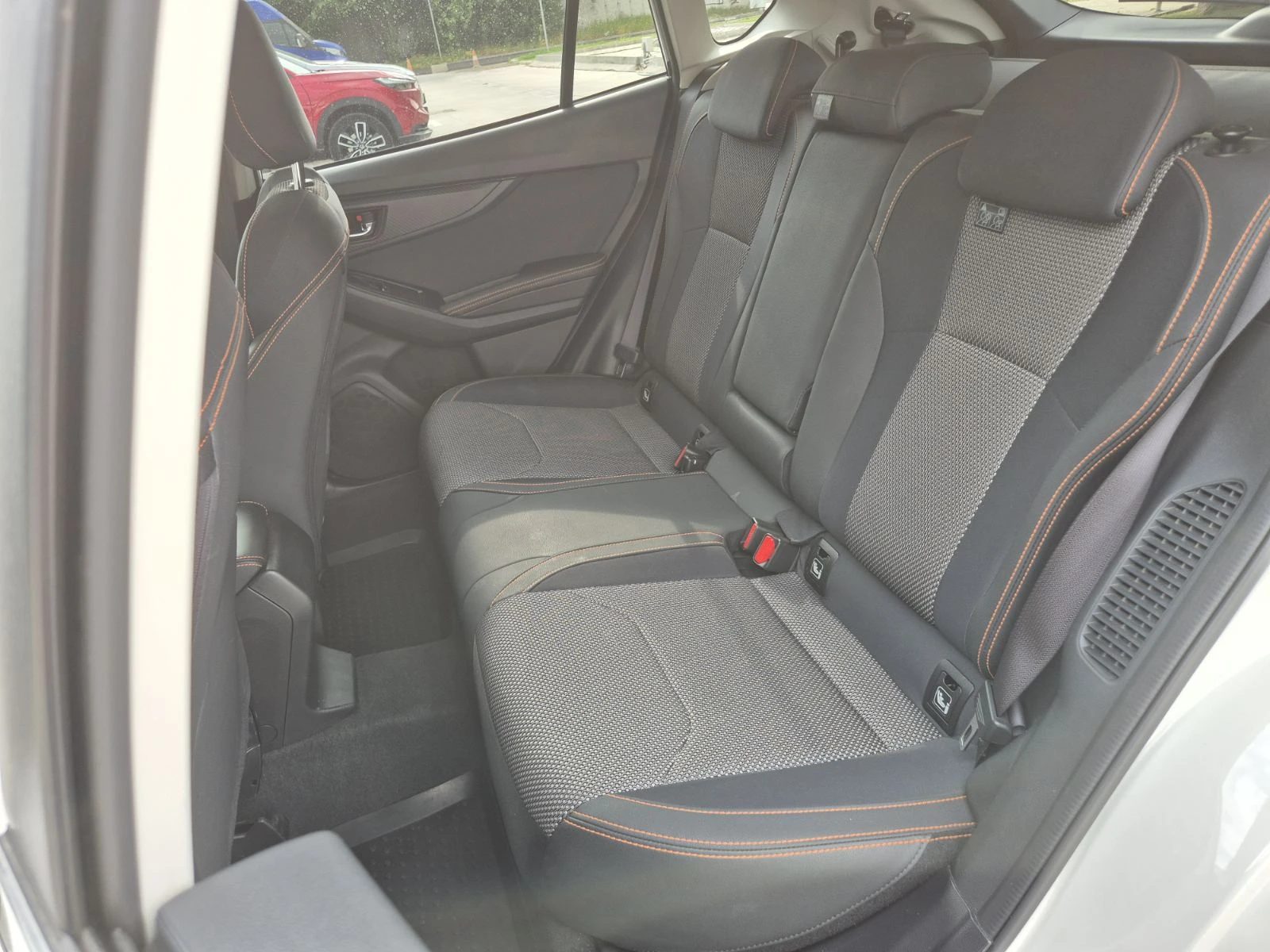 Subaru XV 2.0i E-Boxer 4DVENTURE - изображение 10