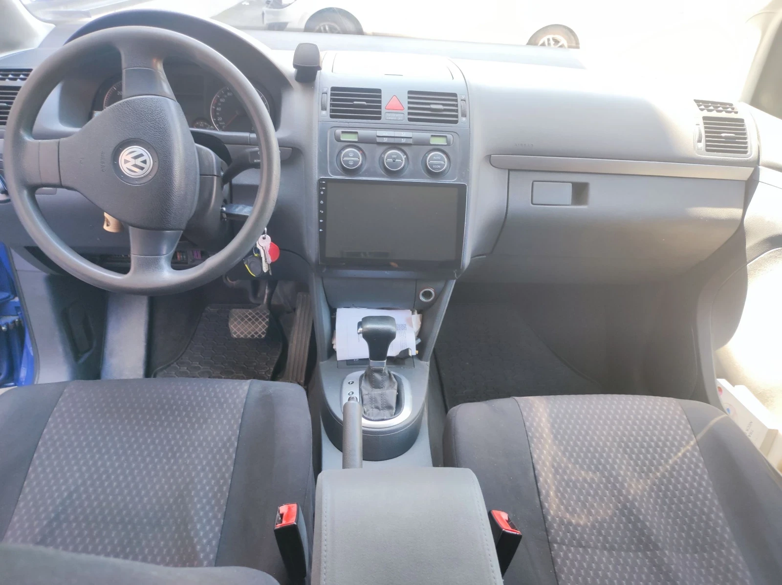 VW Touran 1.9TDI, DSG - изображение 6
