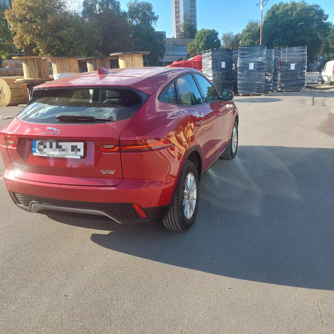 Jaguar E-pace  - изображение 5