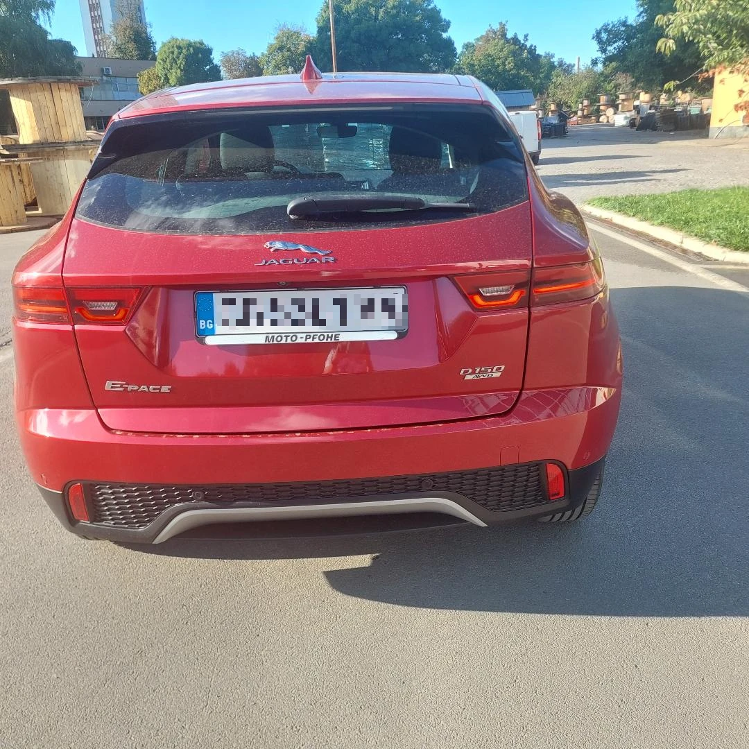 Jaguar E-pace  - изображение 3