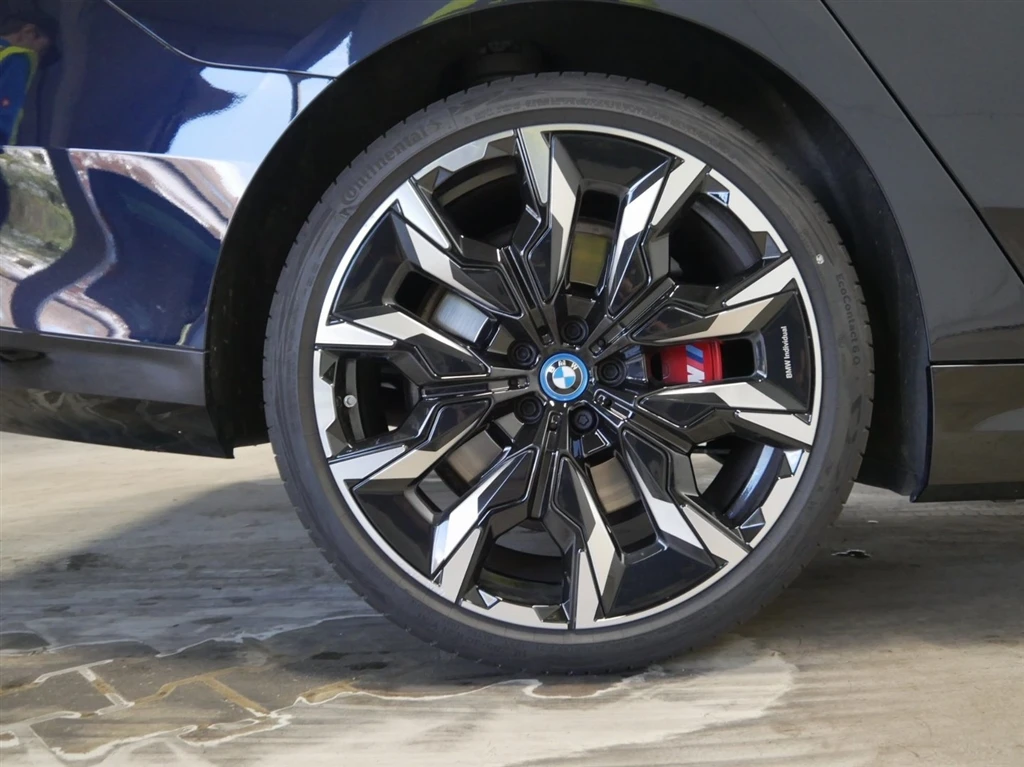 BMW 550 xDrive | Mobile.bg   5