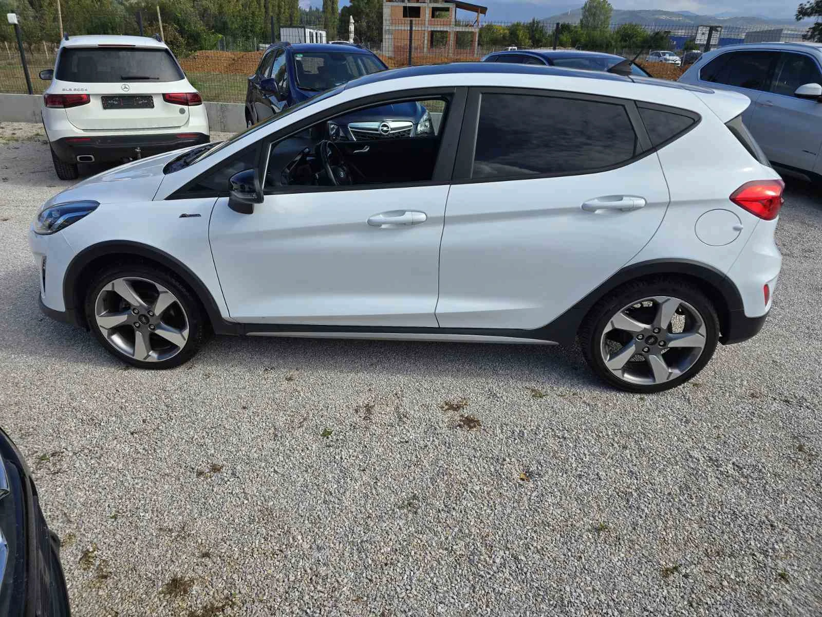 Ford Fiesta 1.0 EcoBoost Active Автоматик| Навигация| Джанти - изображение 8