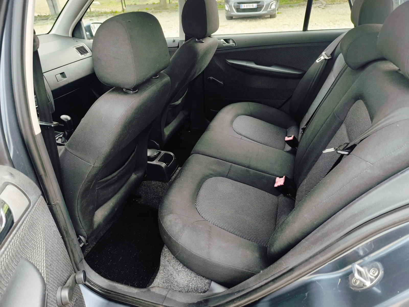 Skoda Fabia 1.2i 12V - изображение 9