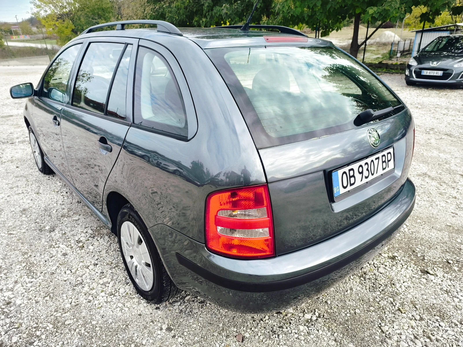 Skoda Fabia 1.2i 12V - изображение 4