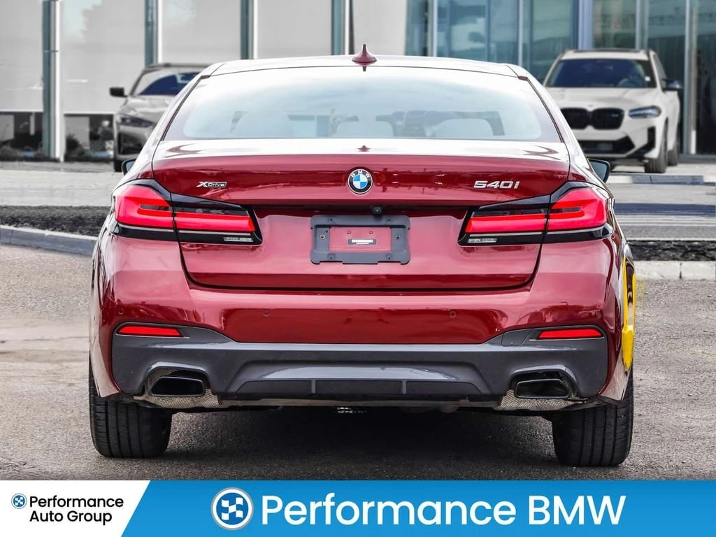 BMW 540 * xDrive * CARFAX *    | Mobile.bg   12