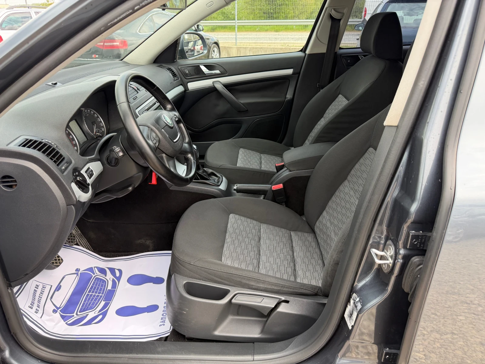 Skoda Octavia 1.9TDI-105PS, снимка 9 - Автомобили и джипове - 53239078