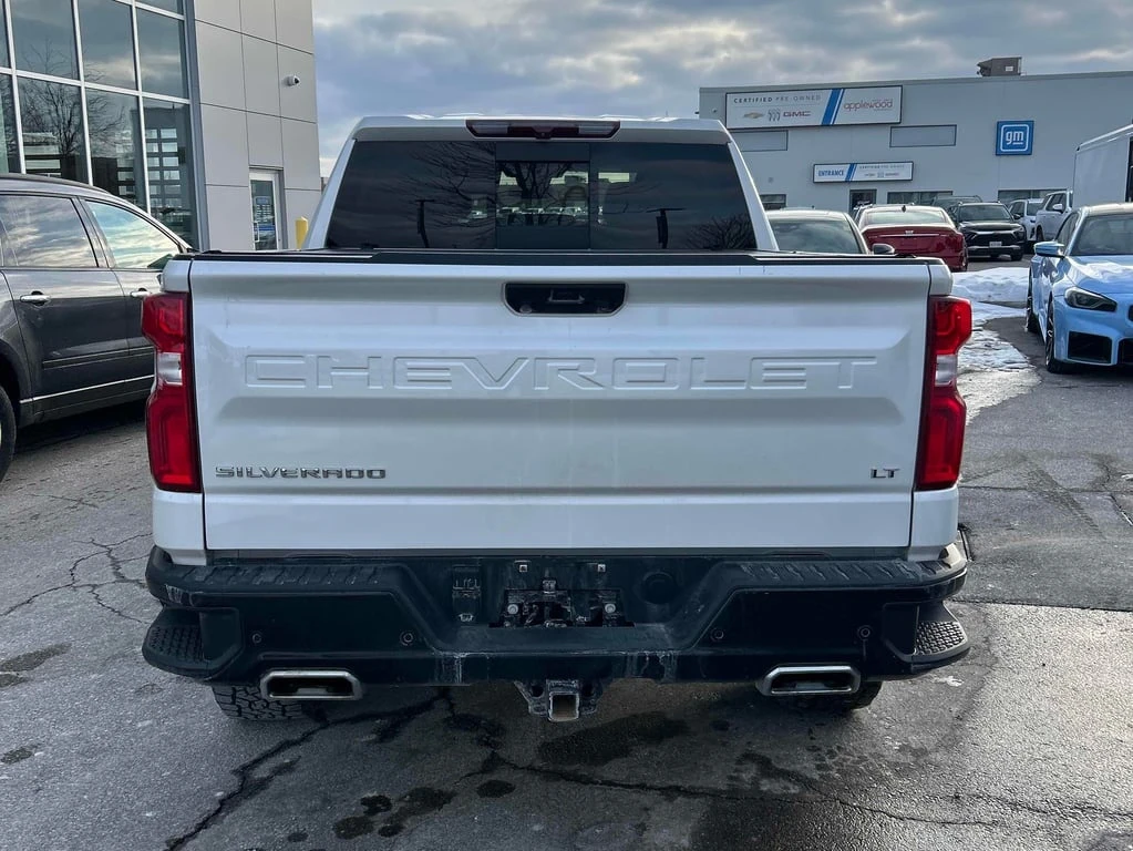 Chevrolet Silverado LT Trail Boss  CARFAX | Mobile.bg � ����������� 4