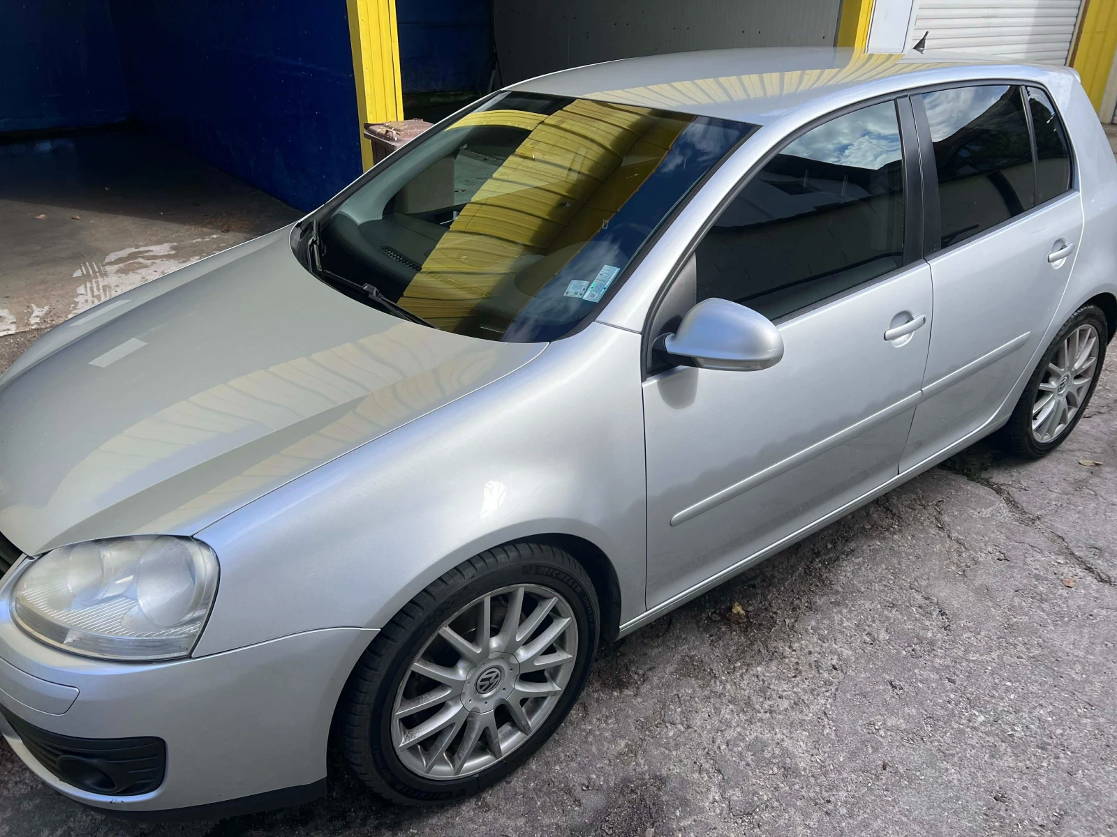 VW Golf, снимка 5 - Автомобили и джипове - 54296375