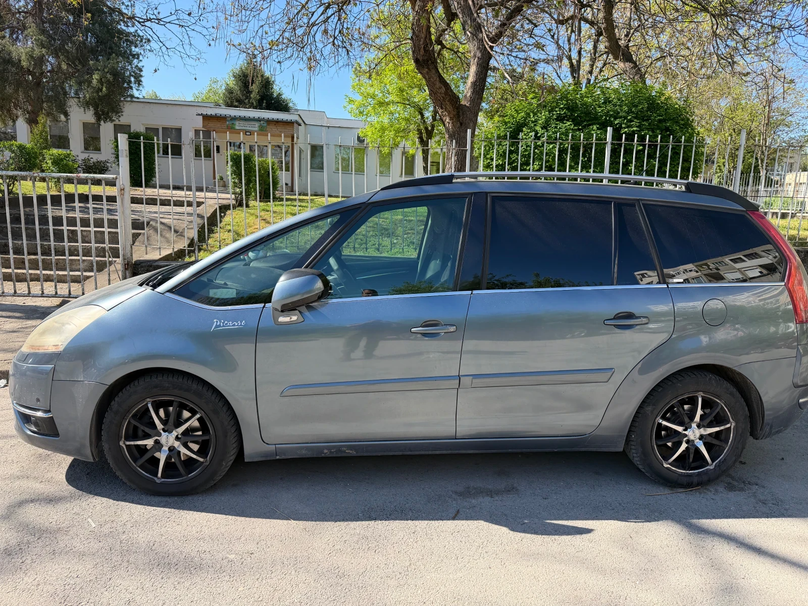 Citroen Grand C4 Picasso, снимка 2 - Автомобили и джипове - 54317284