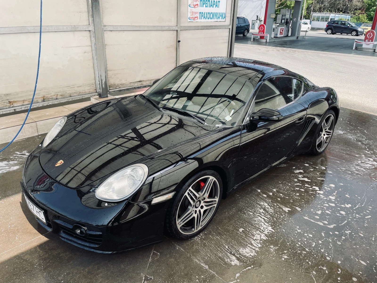 Porsche Cayman Limited edition 