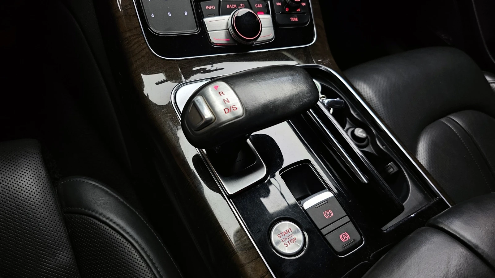 Audi A8 TDI* Quattro* HeadUp* 360* TV* АВТОКРЕДИТ, снимка 12 - Автомобили и джипове - 54582512