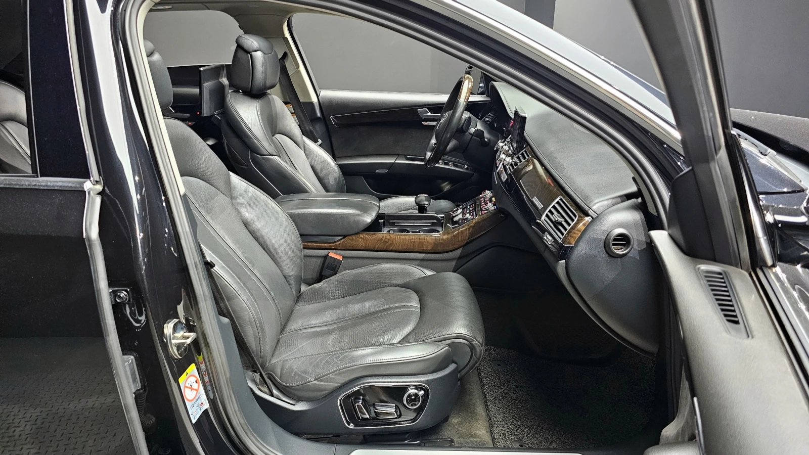 Audi A8 TDI* Quattro* HeadUp* 360* TV* АВТОКРЕДИТ, снимка 7 - Автомобили и джипове - 54582512