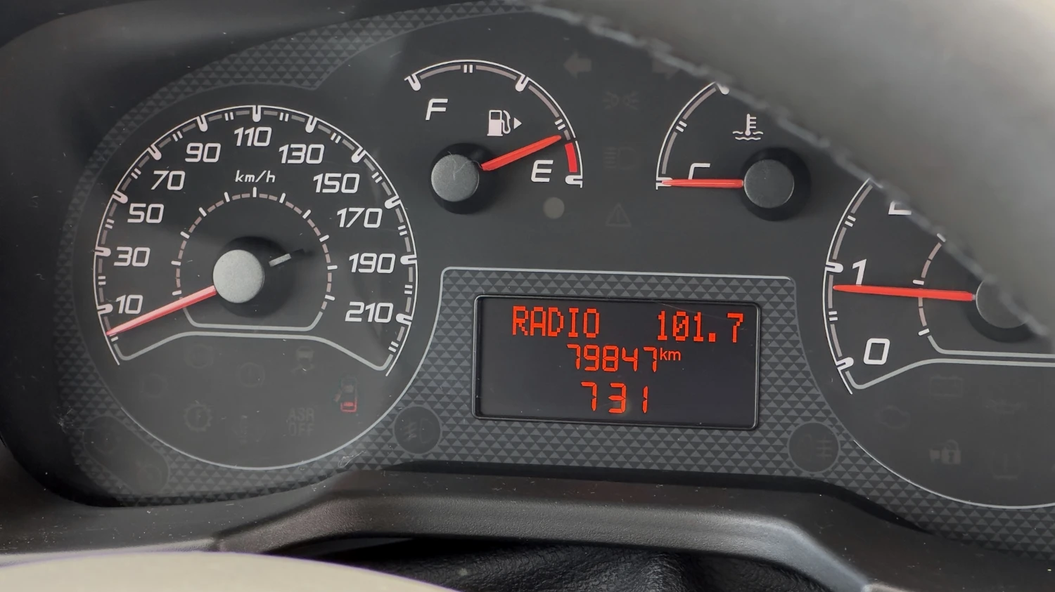 Fiat Fiorino 1.3 JTD/MJ 80хил.км. Сервизна история! Klima, снимка 7 - Автомобили и джипове - 54735796