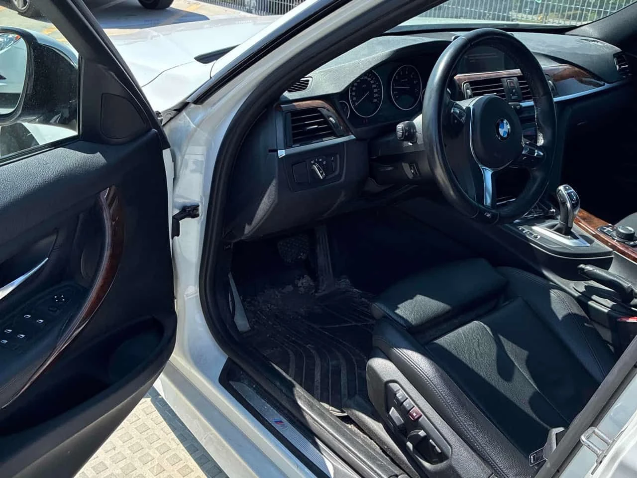 BMW 335 * xDrive * CARFAX * ОТ ПРЕДСТАВИТЕЛСТВО * , снимка 5 - Автомобили и джипове - 55550583