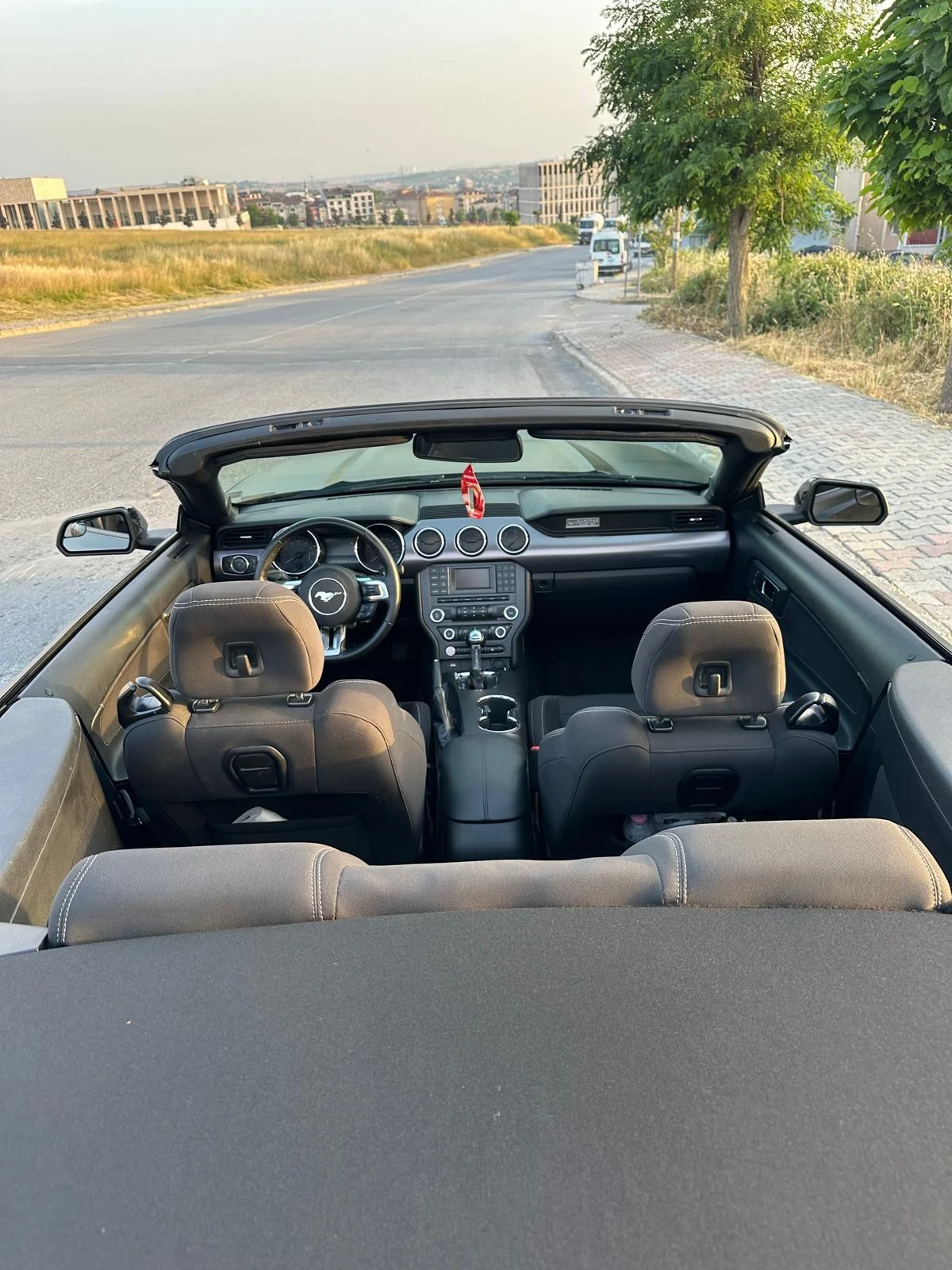 Ford Mustang, снимка 10 - Автомобили и джипове - 55725739
