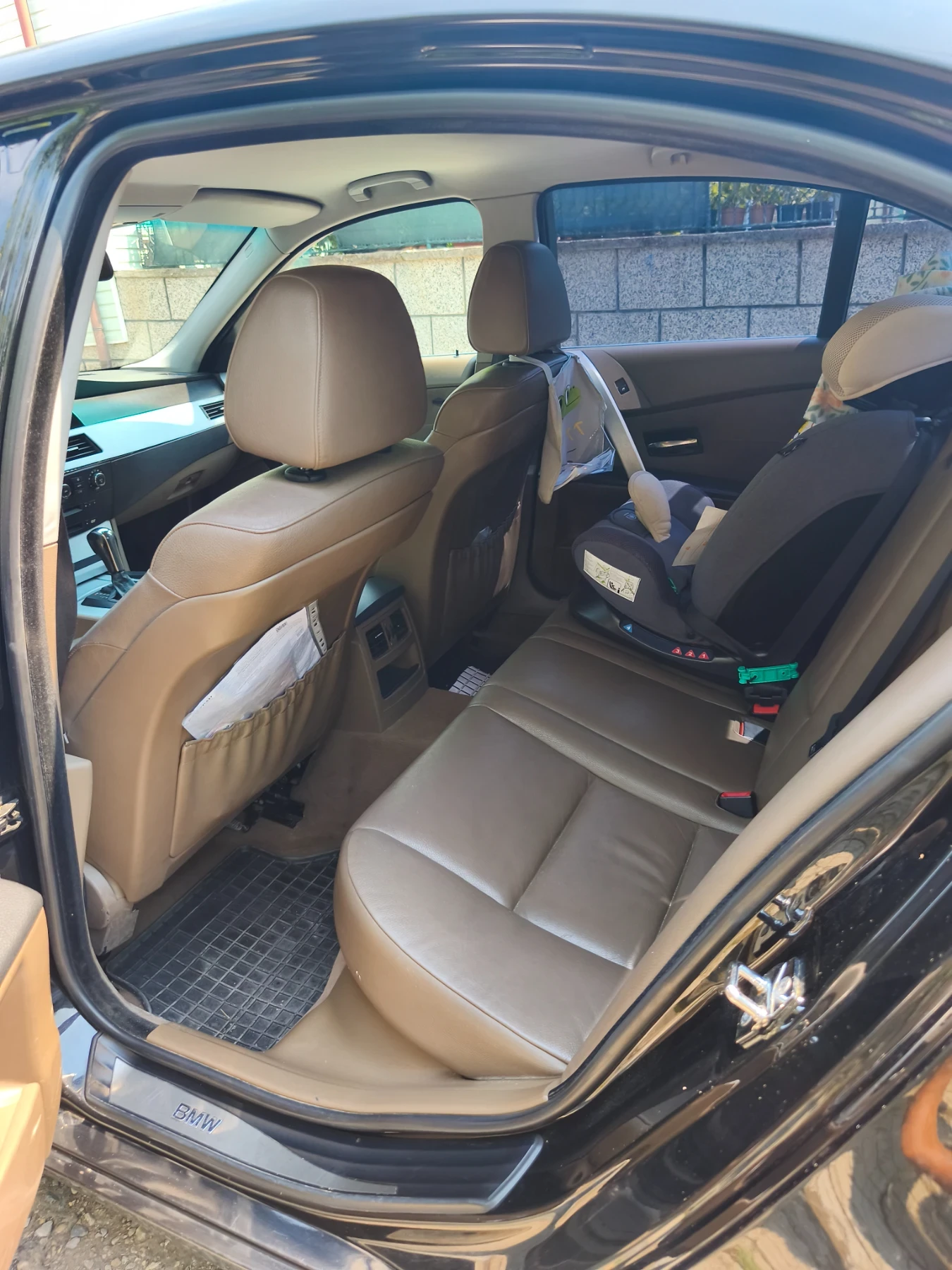 BMW 530 E60 231кс, снимка 7 - Автомобили и джипове - 55743612