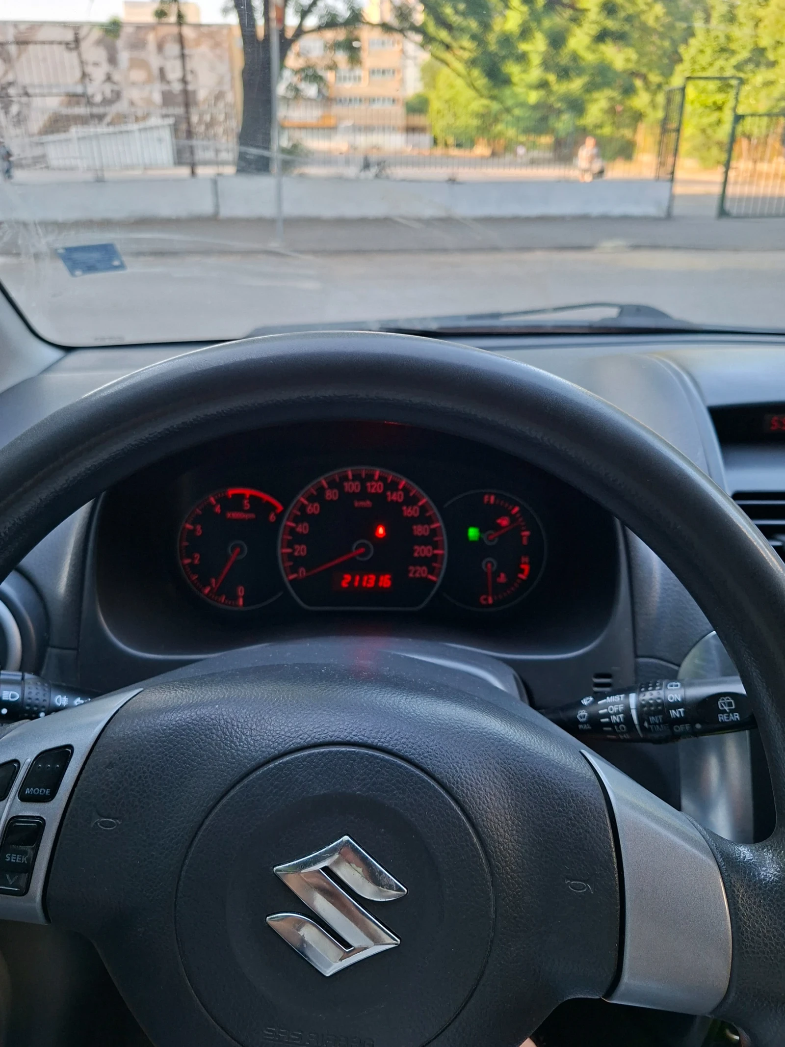 Suzuki SX4, снимка 10 - Автомобили и джипове - 55772883