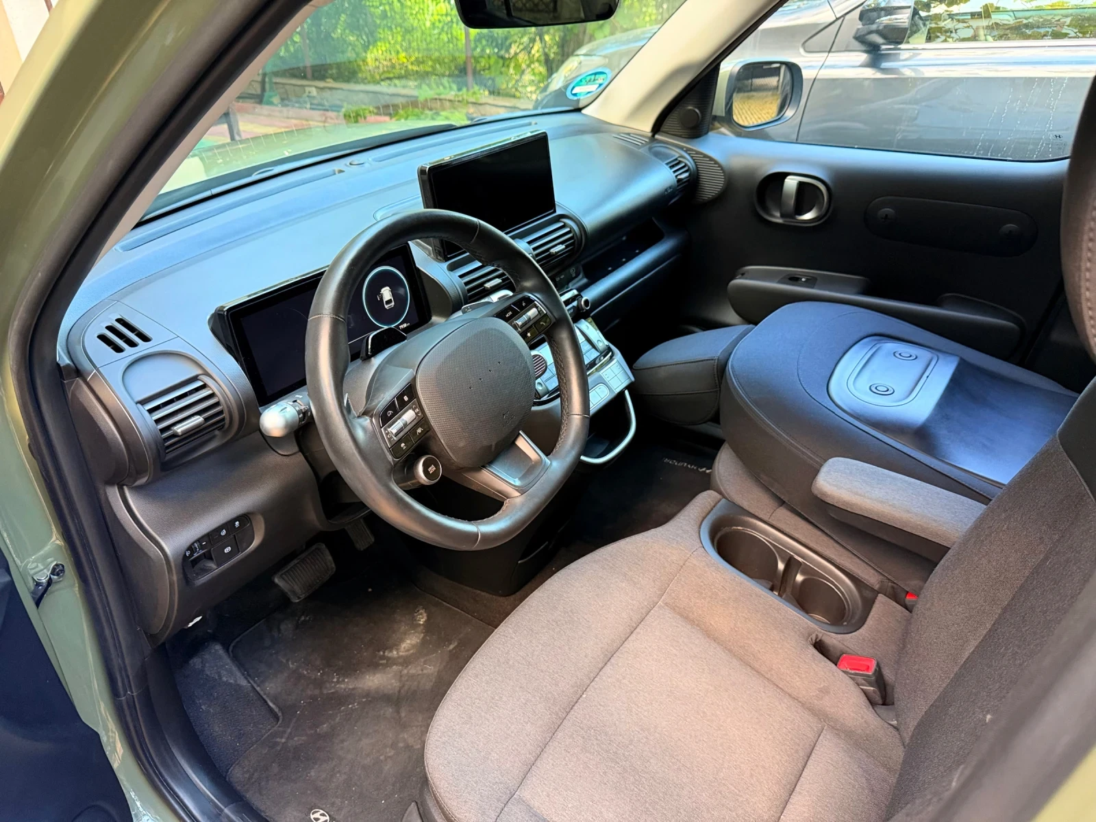 Hyundai Inster, снимка 7 - Автомобили и джипове - 55971174