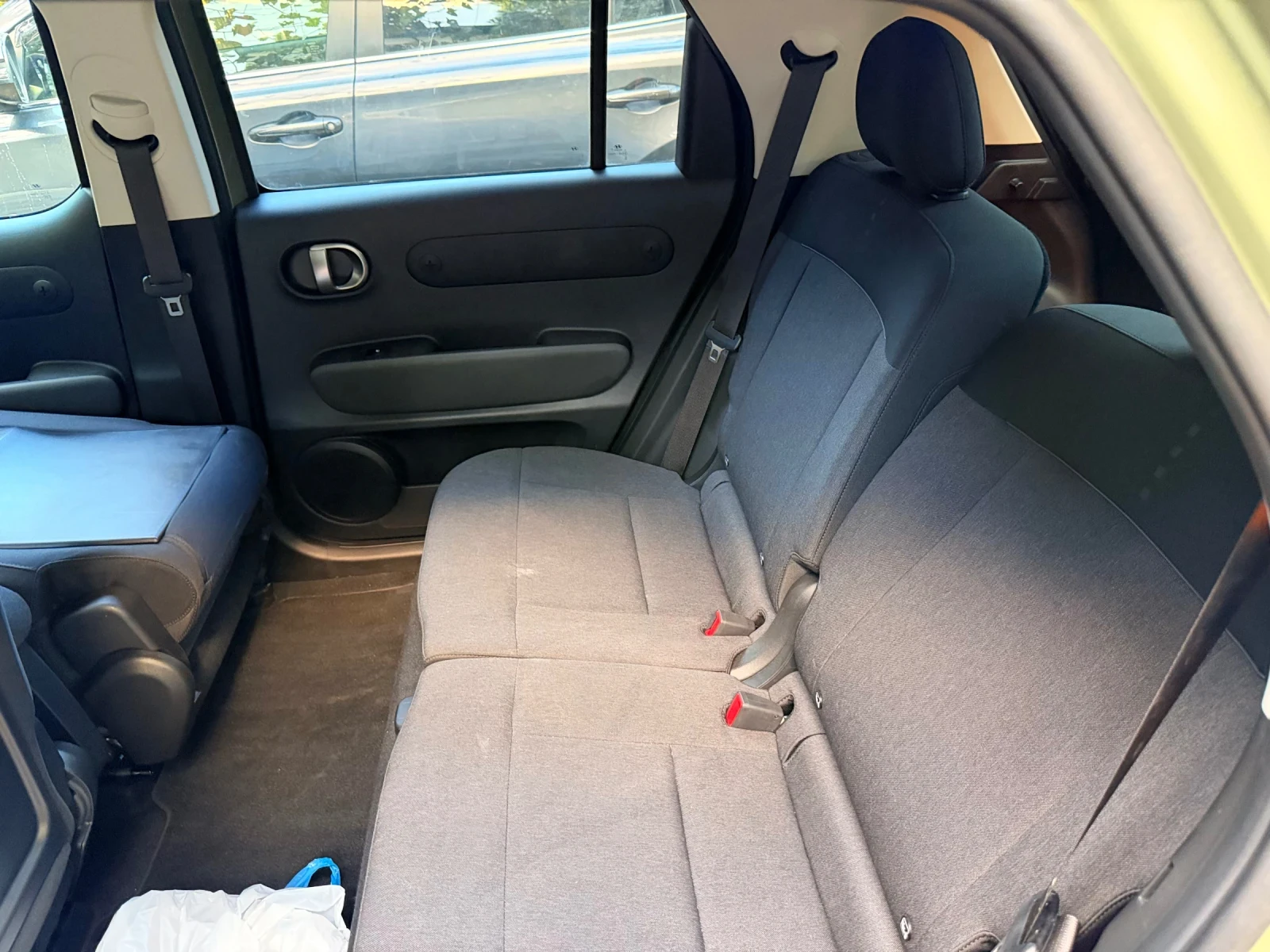 Hyundai Inster, снимка 8 - Автомобили и джипове - 55971174
