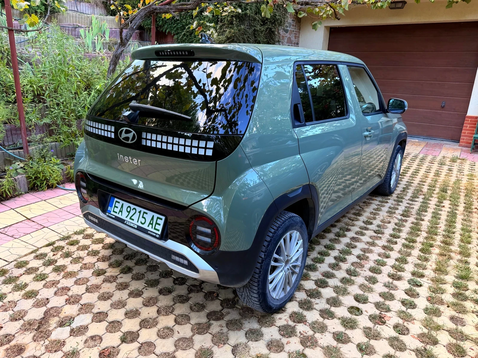 Hyundai Inster, снимка 2 - Автомобили и джипове - 55971174