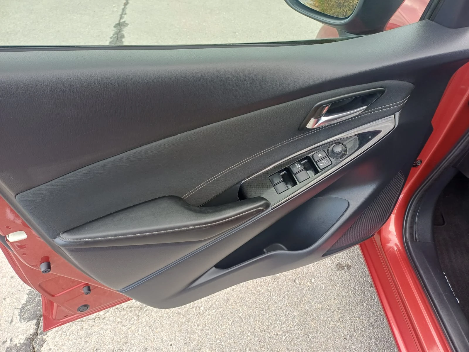 Mazda 2 1.5 Benzin Skyactiv-G , снимка 15 - Автомобили и джипове - 56113555