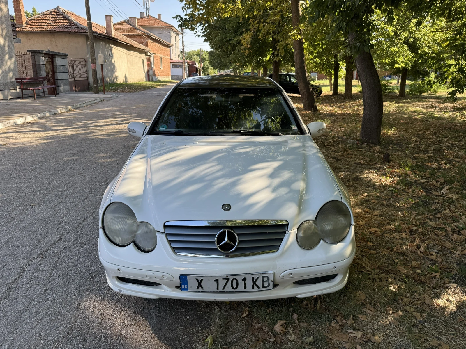 Mercedes-Benz C 180 Aut., снимка 4 - Автомобили и джипове - 56173181