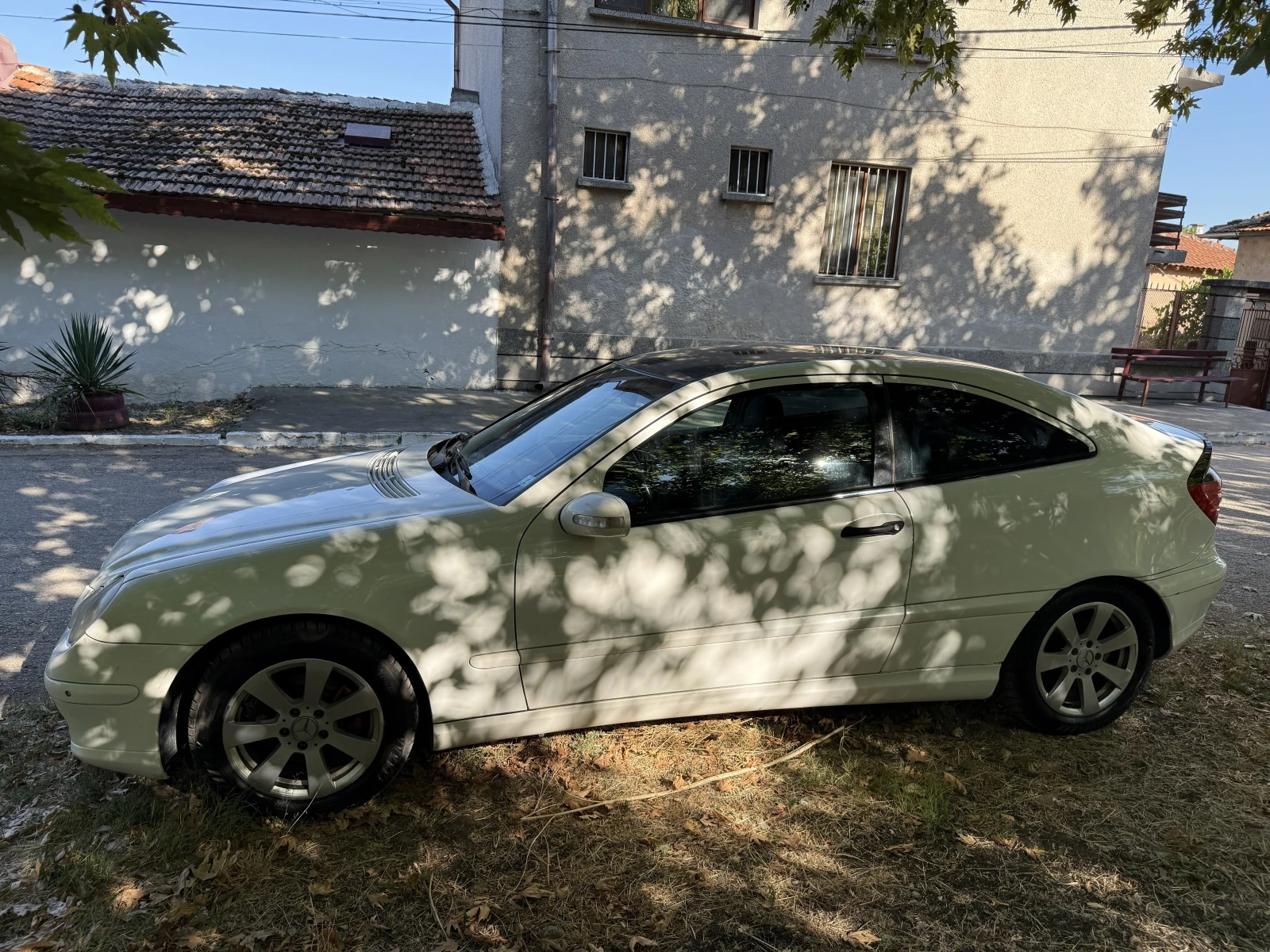 Mercedes-Benz C 180 Aut., снимка 5 - Автомобили и джипове - 56173181