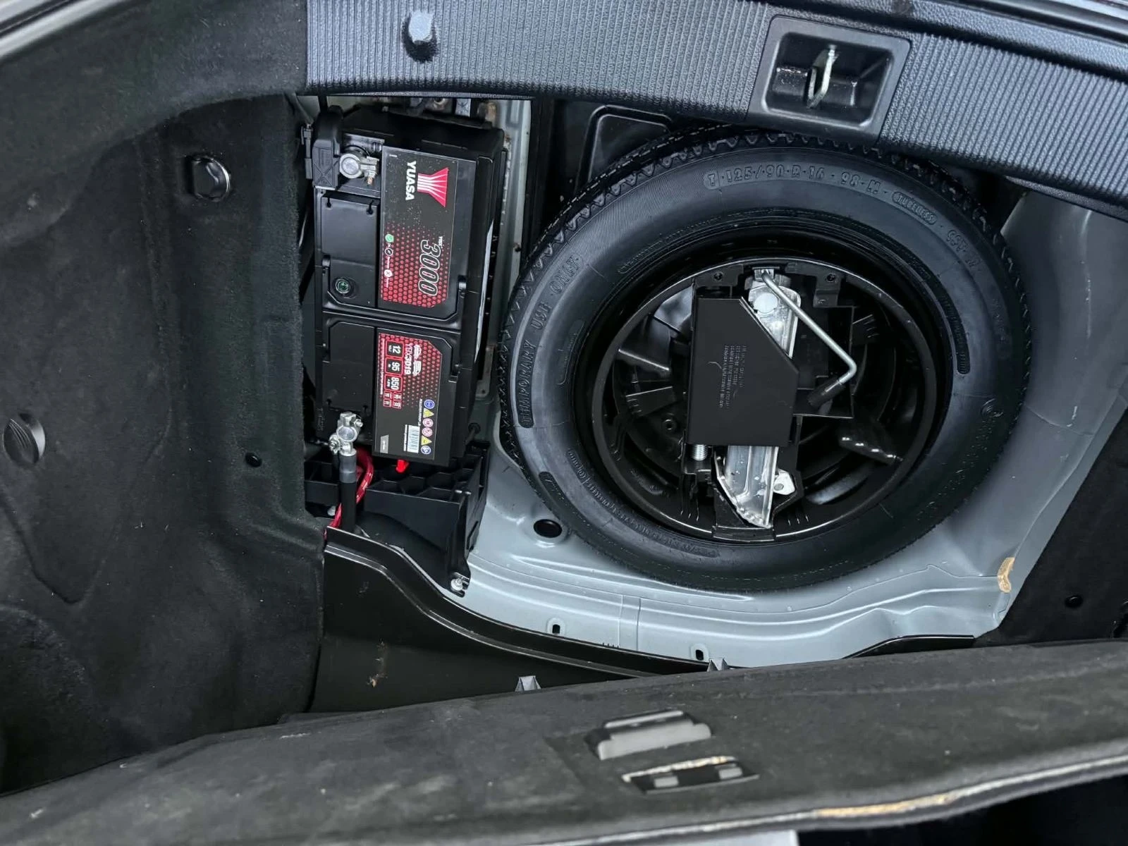 Mercedes-Benz C 220, снимка 13 - Автомобили и джипове - 56311195