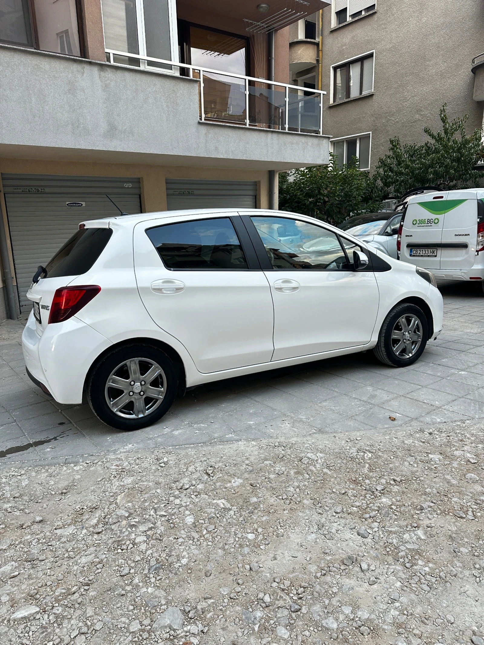 Toyota Yaris, снимка 5 - Автомобили и джипове - 56442920