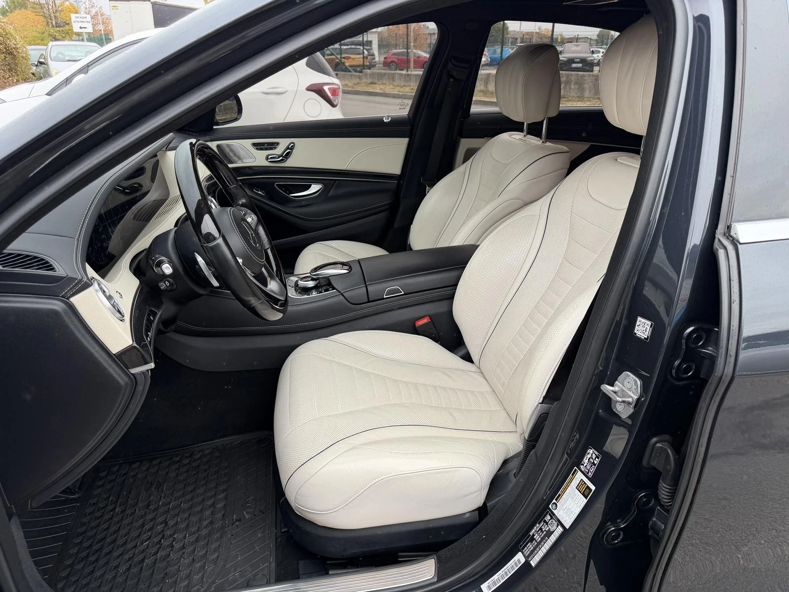 Mercedes-Benz S 560, снимка 16 - Автомобили и джипове - 56597668