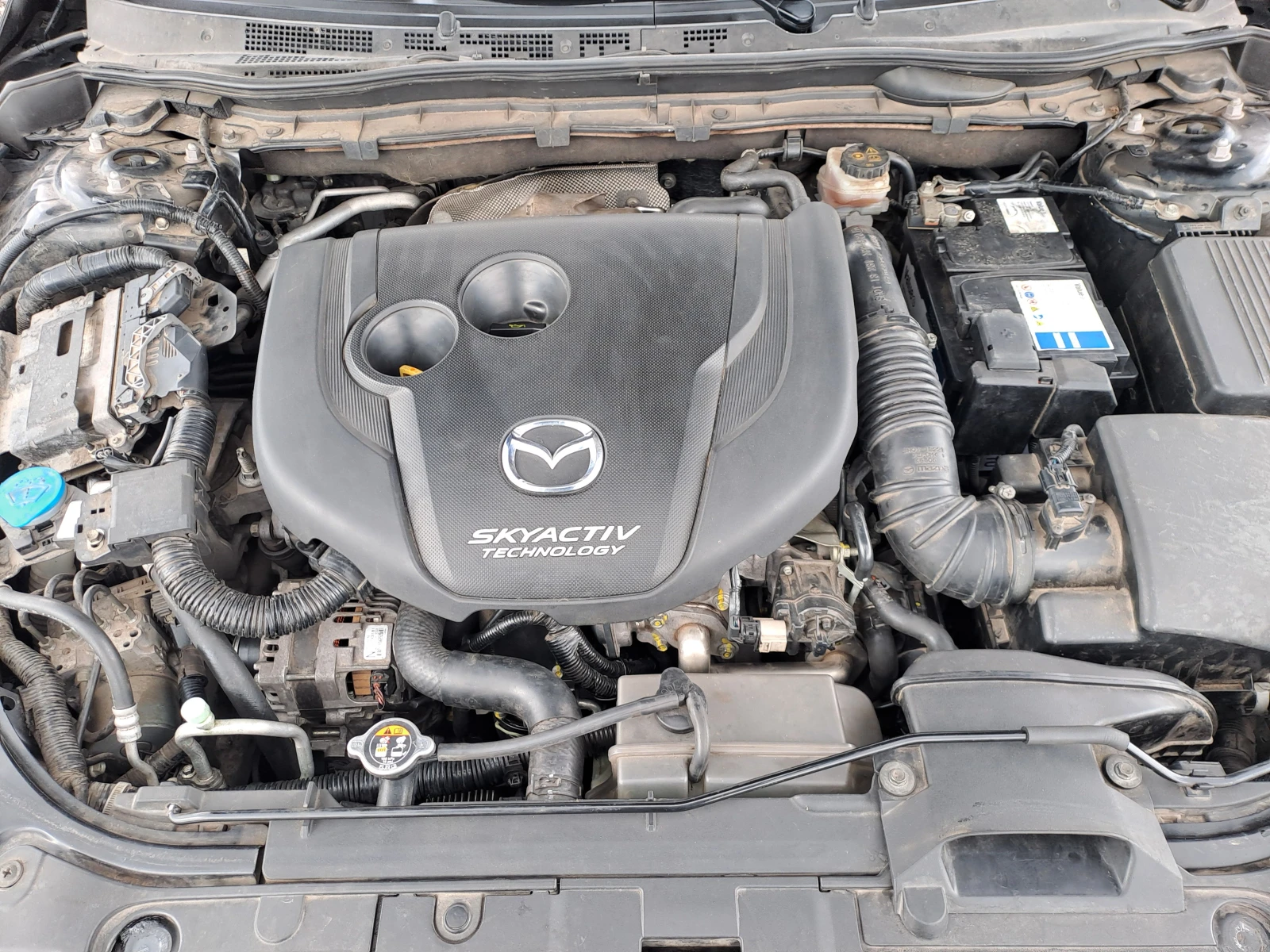 Mazda 6 2.2D SKYACTIVE /175k.c./ КОЖА ., снимка 11 - Автомобили и джипове - 56517575