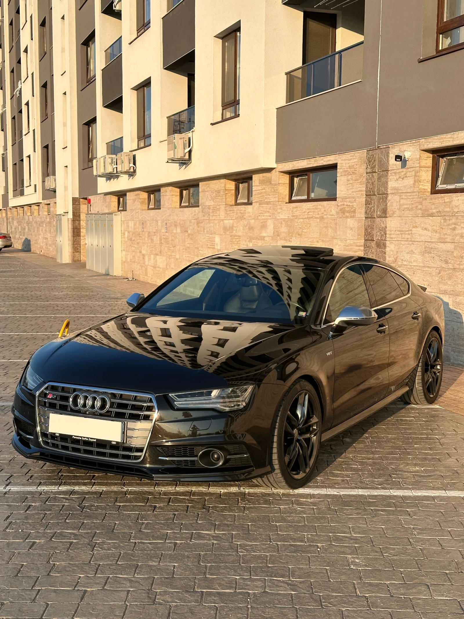 Audi S7 4.0 TFSI V8 BiTurbo, снимка 2 - Автомобили и джипове - 56688073