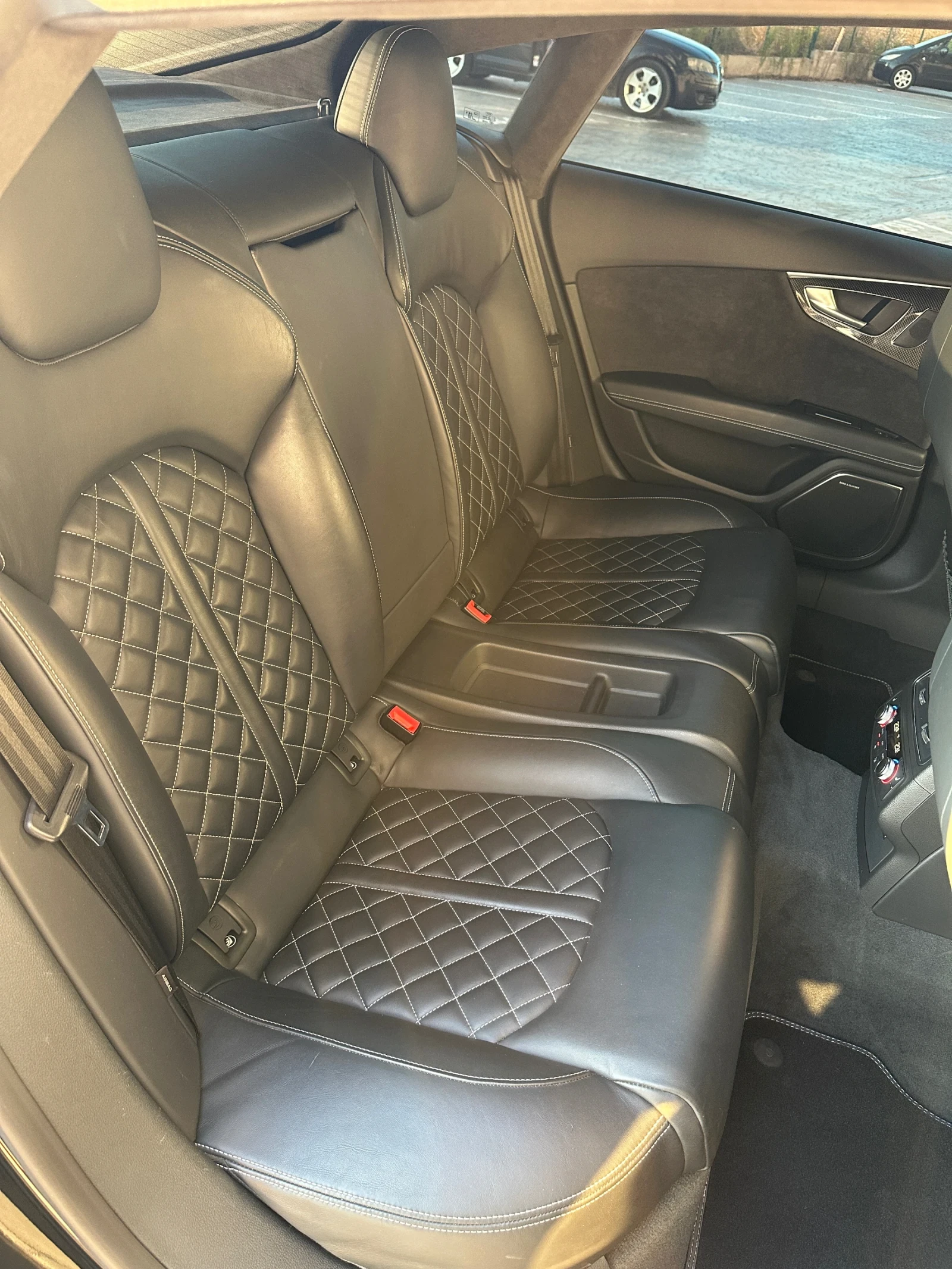 Audi S7 4.0 TFSI V8 BiTurbo, снимка 14 - Автомобили и джипове - 56688073