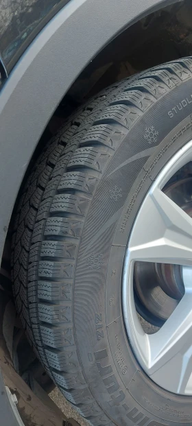 Toyota C-HR 1.8 Hybrid в гаранция, снимка 17