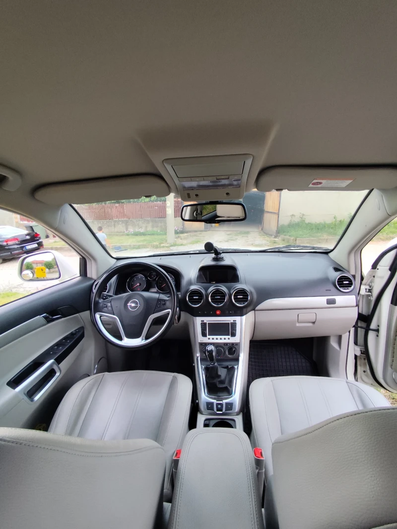 Opel Antara, снимка 9 - Автомобили и джипове - 52001834