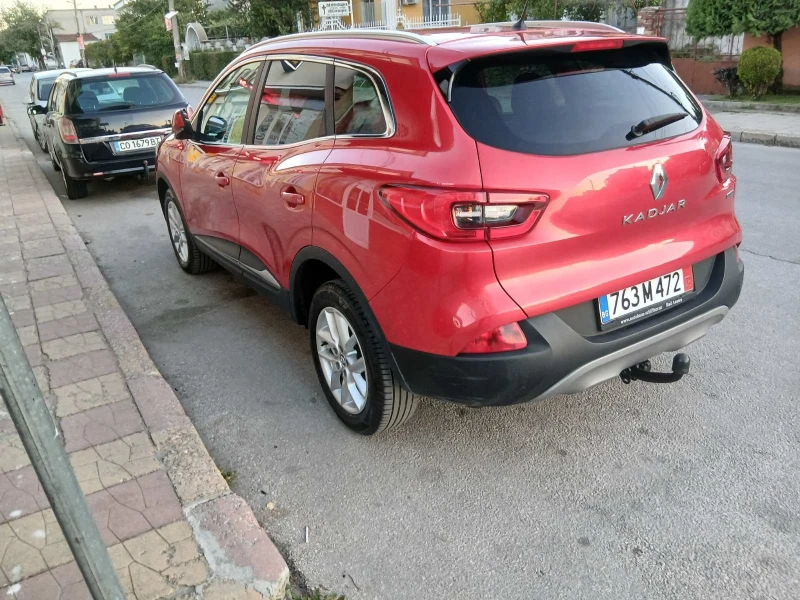 Renault Kadjar 1.6DCI 4x4, снимка 4 - Автомобили и джипове - 52598106