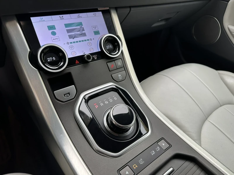 Land Rover Evoque 2.0D / 4x4 , снимка 14 - Автомобили и джипове - 52341501