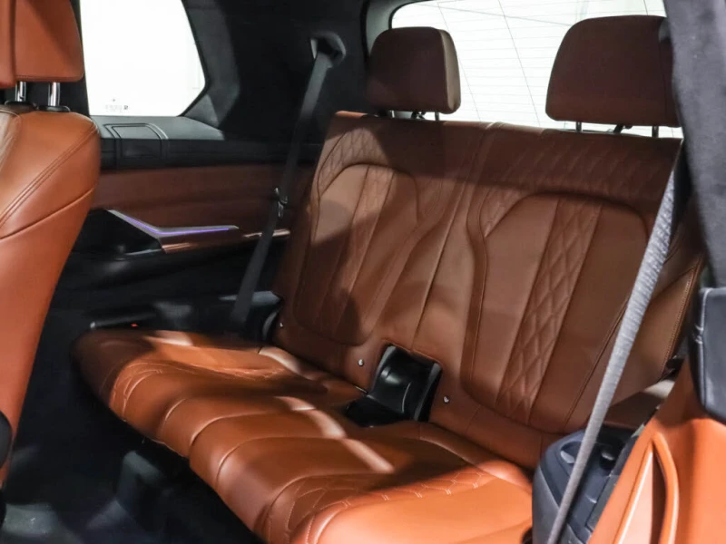 BMW X7 40i M-PACK* HEAD-UP* HARMAN/KARDON* 360 CAM* ПАНО