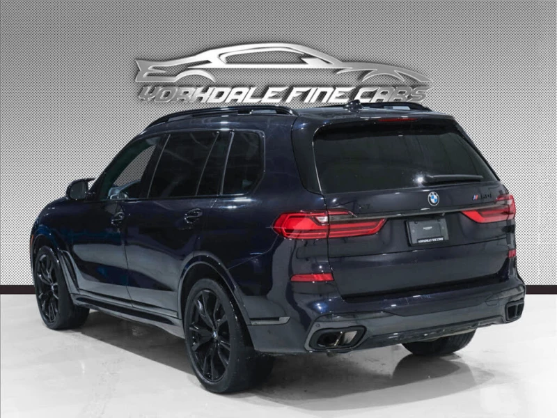 BMW X7 40i M-PACK* HEAD-UP* HARMAN/KARDON* 360 CAM* ПАНО, снимка 4 - Автомобили и джипове - 52990175