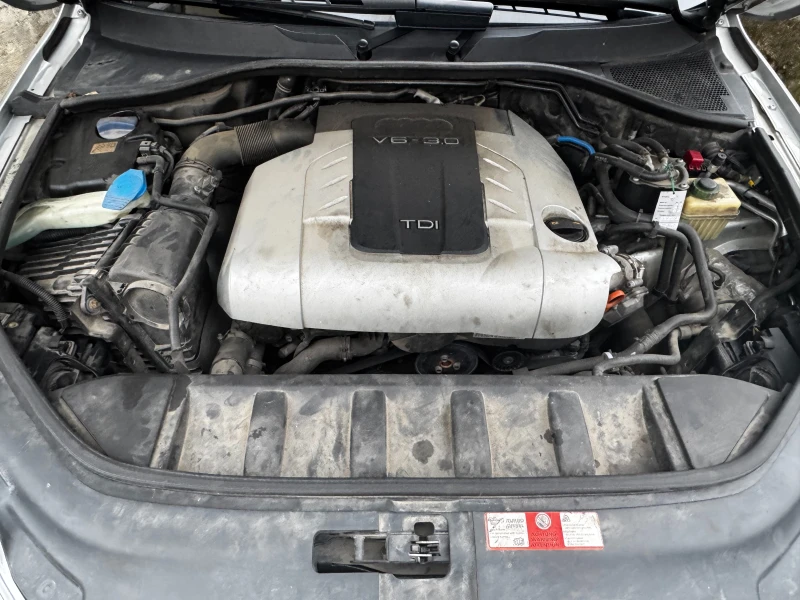 Audi Q7 3.0 TDI Quattro, снимка 12 - Автомобили и джипове - 53298668